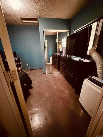 a bed room with a bed