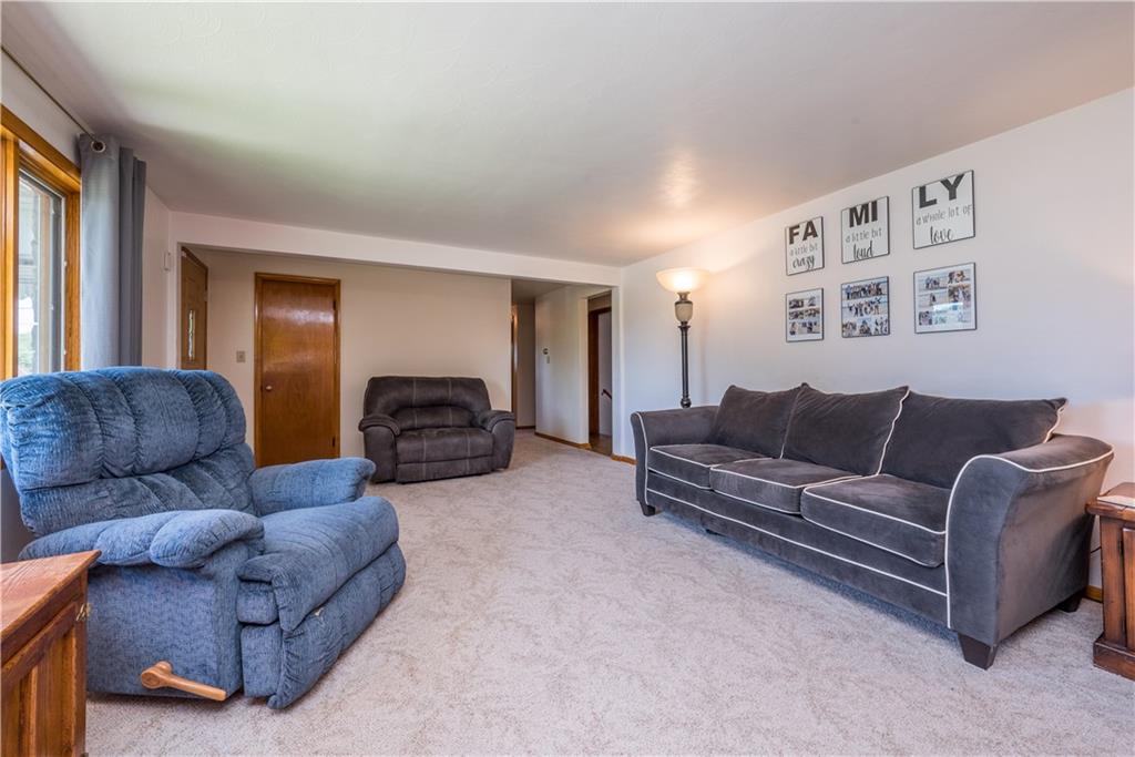 34 Wilson Avenue Cecil, PA 15321 - Photo 4 of 25 Gallery Image 4