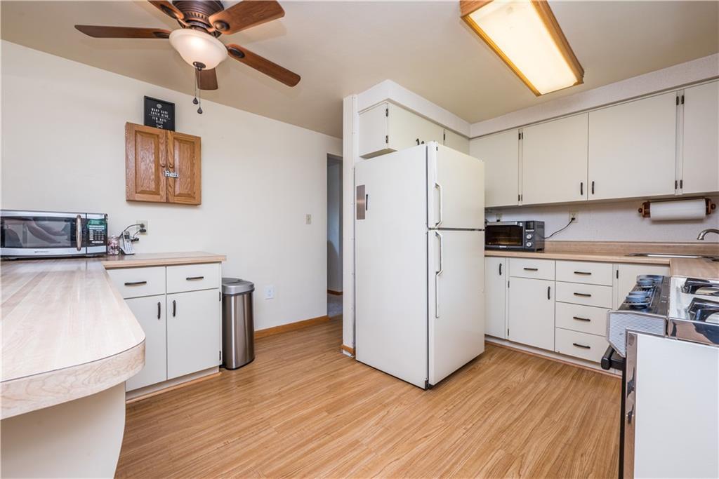 34 Wilson Avenue Cecil, PA 15321 - Photo 5 of 25 Gallery Image 5