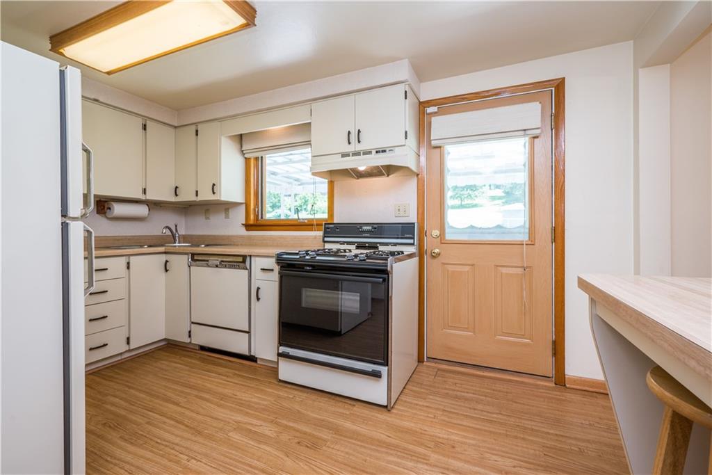 34 Wilson Avenue Cecil, PA 15321 - Photo 6 of 25 Gallery Image 6