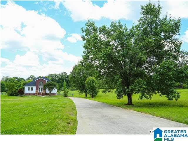 7068 Dickey Springs Road Bessemer, AL 35022 - Photo 2 of 29
