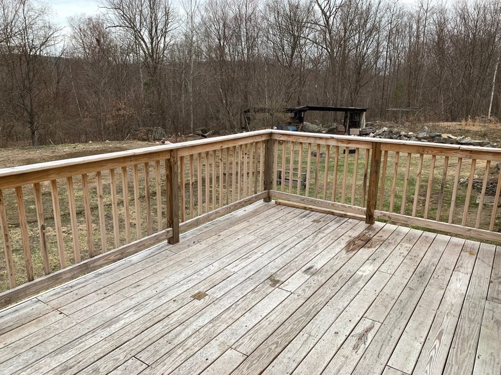 269 Hovey Road Monson, MA 01057 - Photo 5 of 30