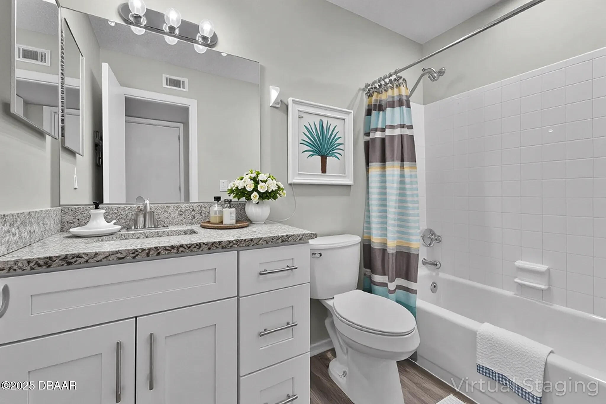 1600 Big Tree Road, Unit U8 Daytona Beach, FL 32119 - Photo 5 of 26 Primary Bath