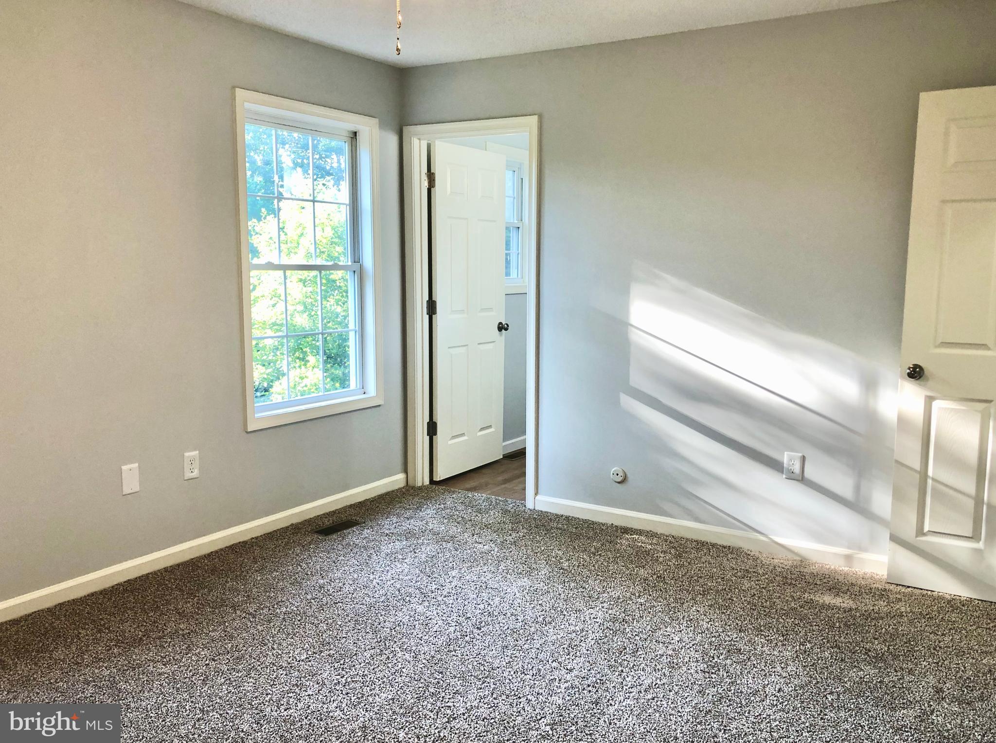 1079 North Timber Ridge Road Cross Junction, VA 22625 - Photo 11 of 29