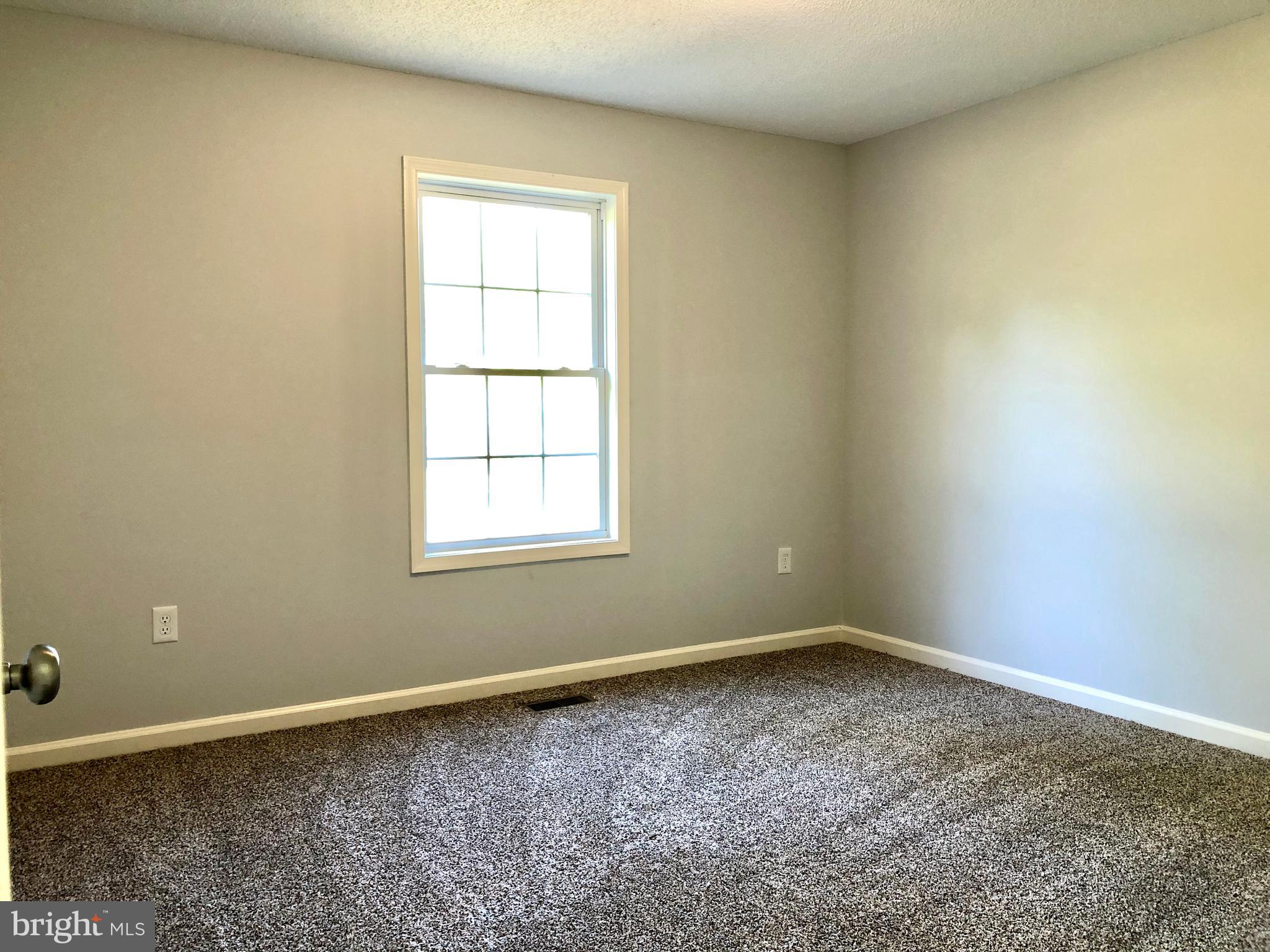 1079 North Timber Ridge Road Cross Junction, VA 22625 - Photo 16 of 29