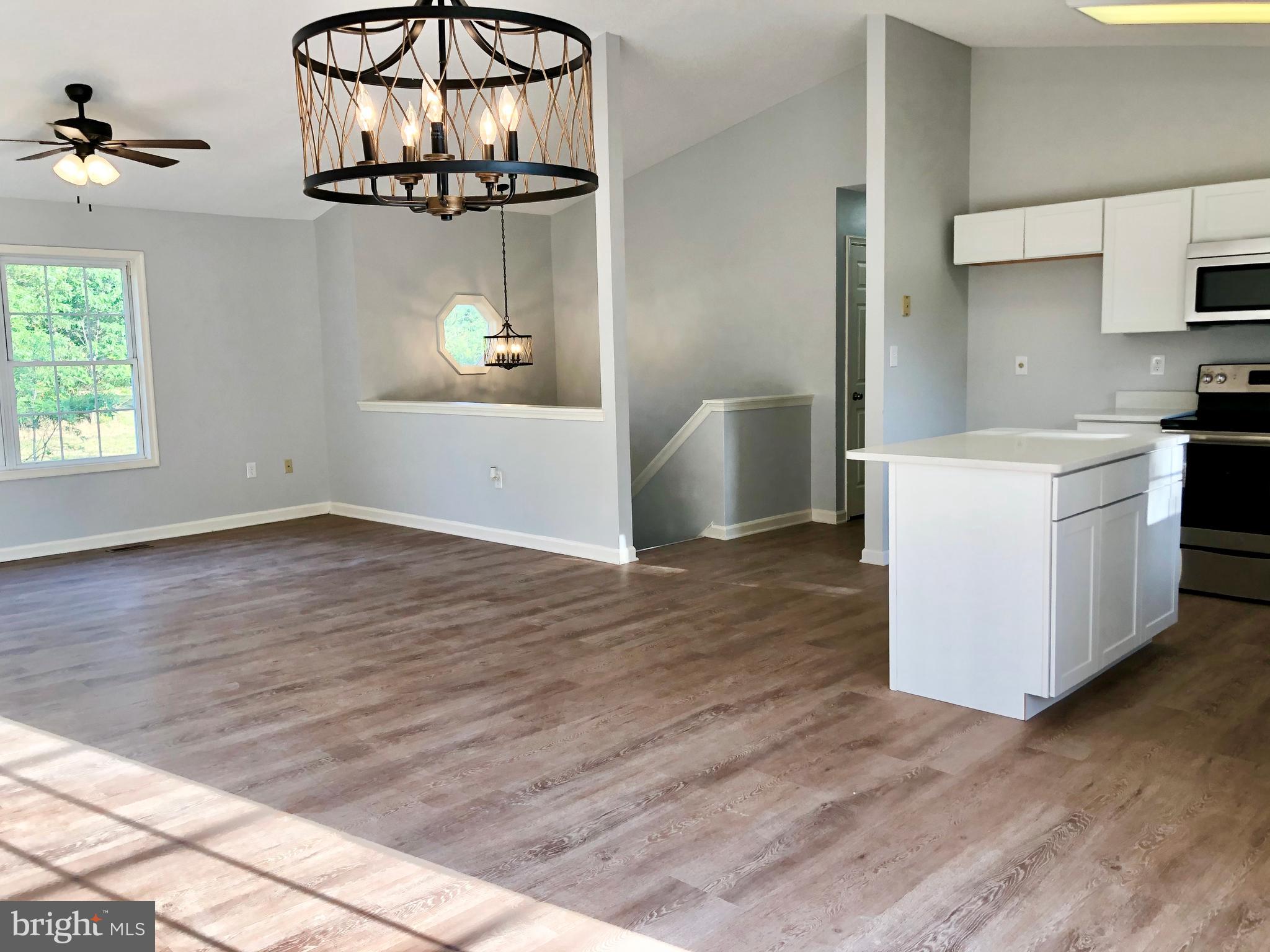 1079 North Timber Ridge Road Cross Junction, VA 22625 - Photo 7 of 29