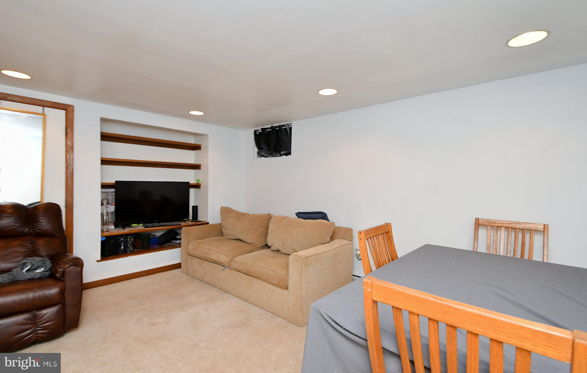 2902 Walnut Ridge Drive Pottstown, PA 19464 - Photo 28 of 36 Gallery Image 28