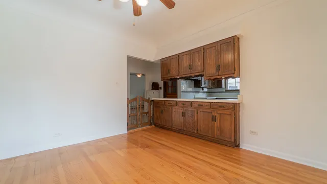 $159,900 | 122 Elizabeth Street, Calumet City, IL 60409