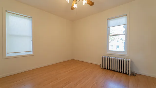 $159,900 | 122 Elizabeth Street, Calumet City, IL 60409