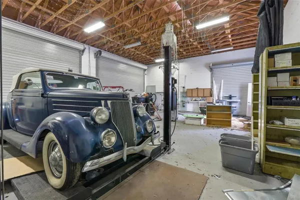 $950,000 | 539 Tabatha Drive, Osteen, FL 32764