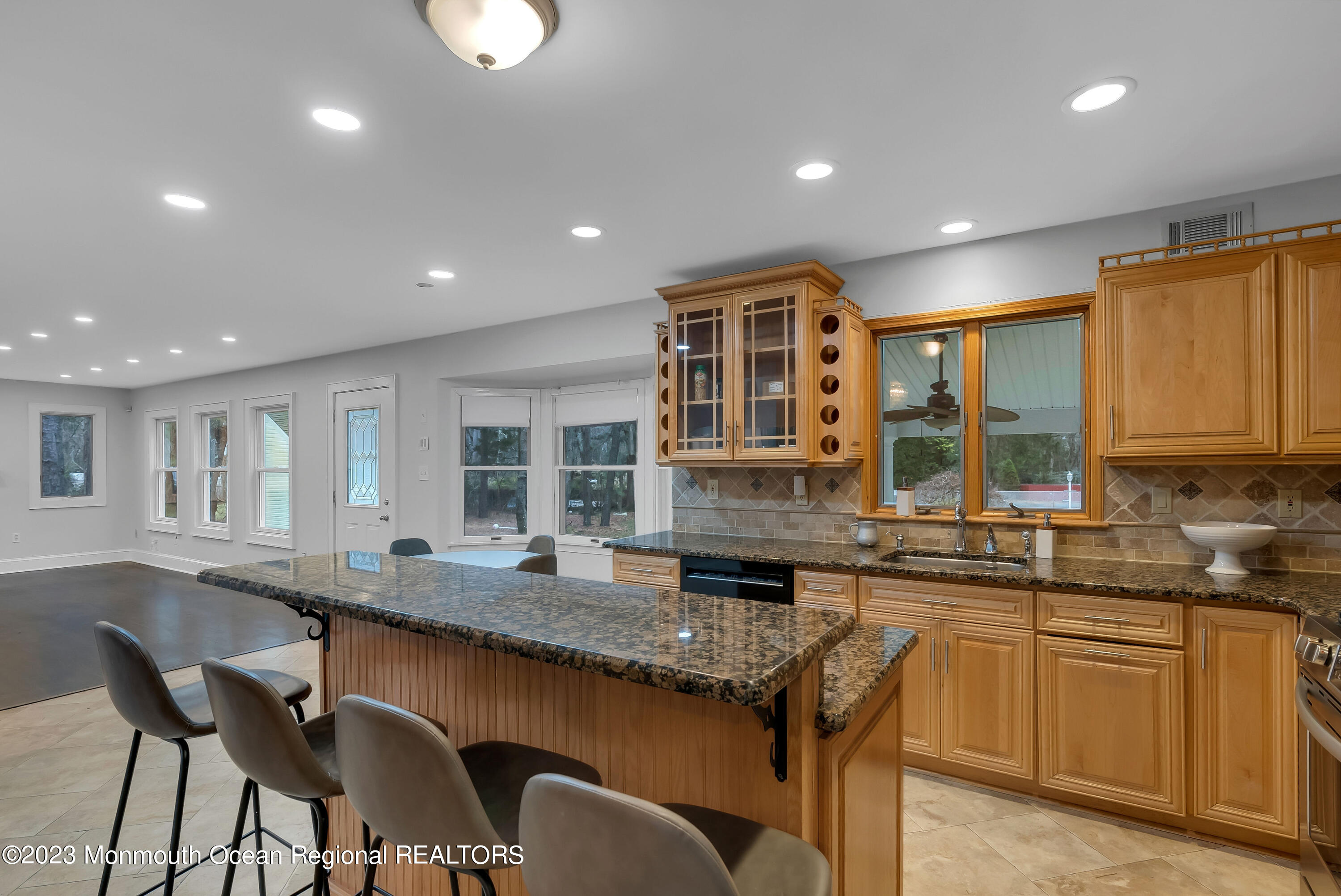 8 Overlook Drive Jackson, NJ 08527 - Photo 17 of 52 MJB04411