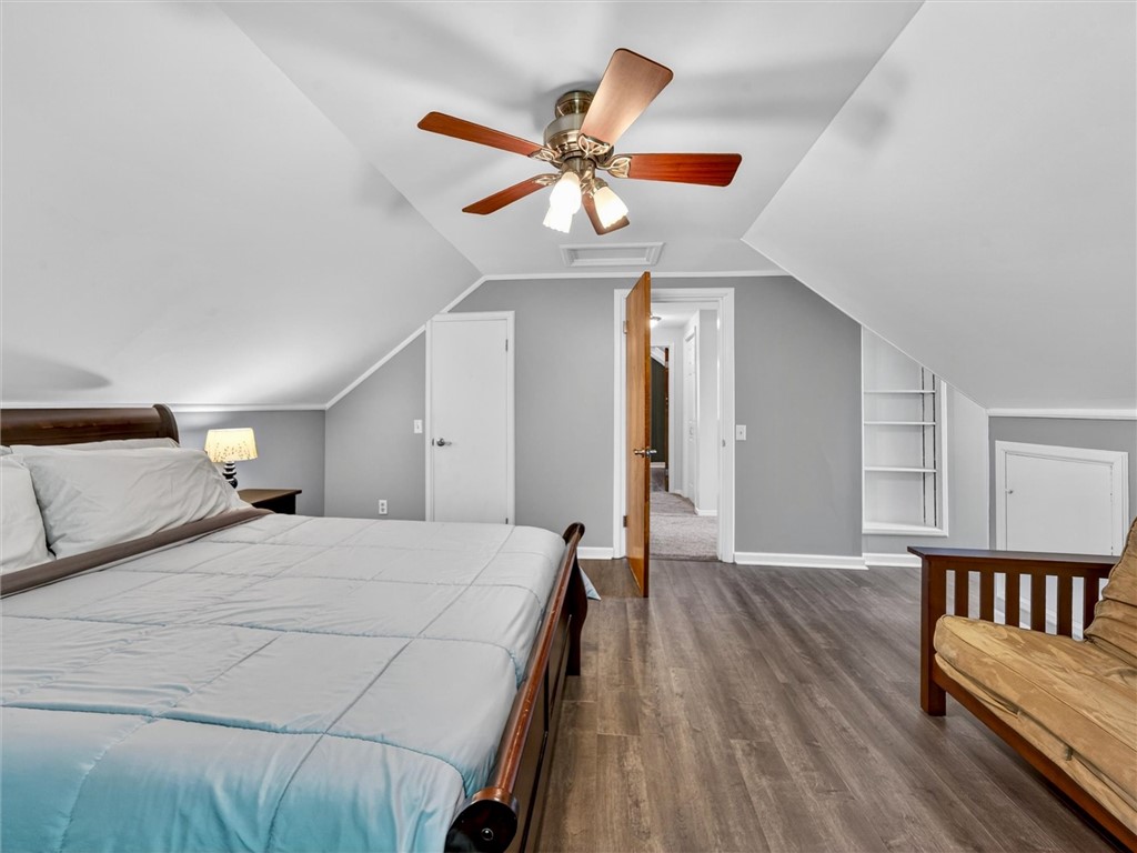531 Rondo Lane Webster, NY 14580 - Photo 27 of 47 2nd bedroom