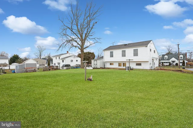 $475,000 | 283 Ward Avenue, Bordentown, NJ 08505