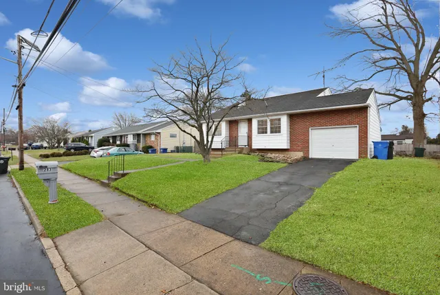 $475,000 | 283 Ward Avenue, Bordentown, NJ 08505