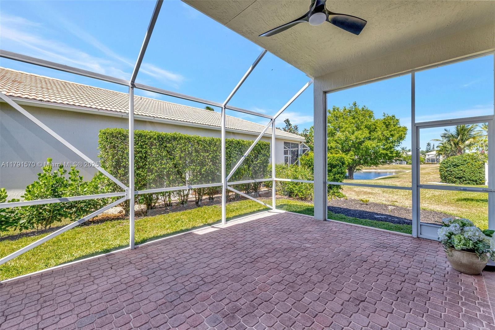 6393 Brava Way Boca Raton, FL 33433 - Photo 37 of 55