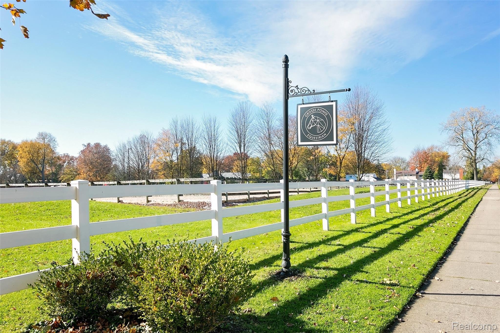 660 Cook Road Grosse Pointe, MI 48236 - Photo 46 of 49 Cook-44.jpg