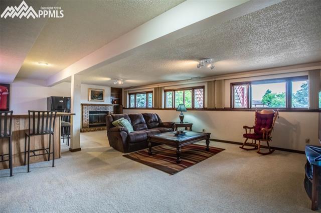 210 Desert Inn Way Colorado Springs, CO 80921 - Photo 24 of 28 Gallery Image 24
