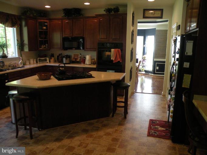 9814 Farm Pond Road Laurel, MD 20708 - Photo 3 of 25 Kitchen
