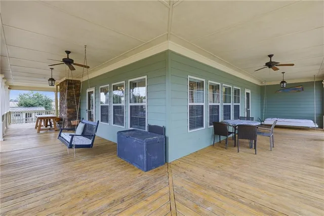 a view of a yard with trees