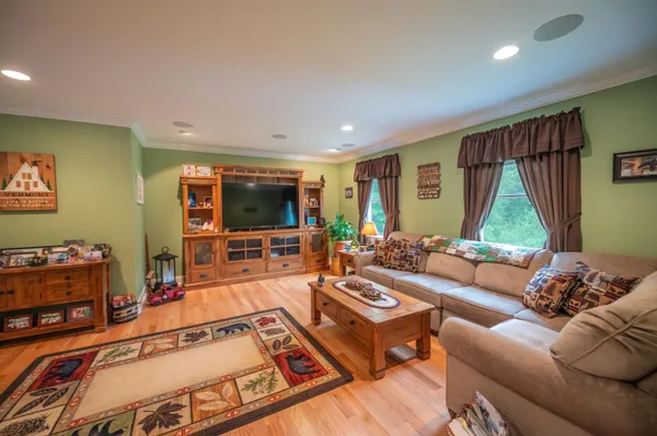 $699,000 | 233 Poverty Row, Whitingham, VT 05361