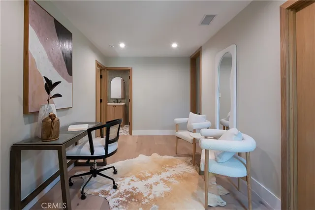 $2,995,000 | 3977 Oeste Avenue, Studio City, CA 91604