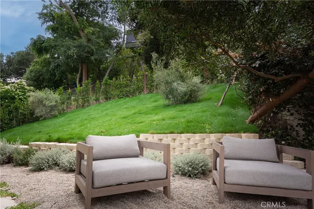 $2,995,000 | 3977 Oeste Avenue, Studio City, CA 91604