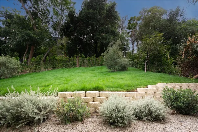 $2,995,000 | 3977 Oeste Avenue, Studio City, CA 91604