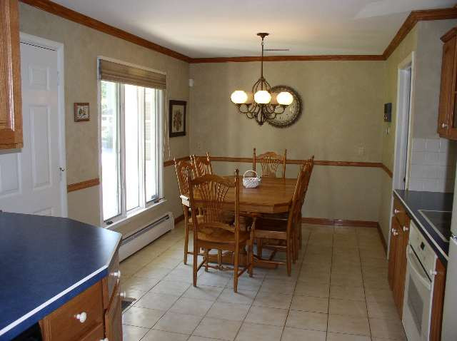 210 Forts Ferry Road Colonie, NY 12110 - Photo 4 of 12 Photo 4