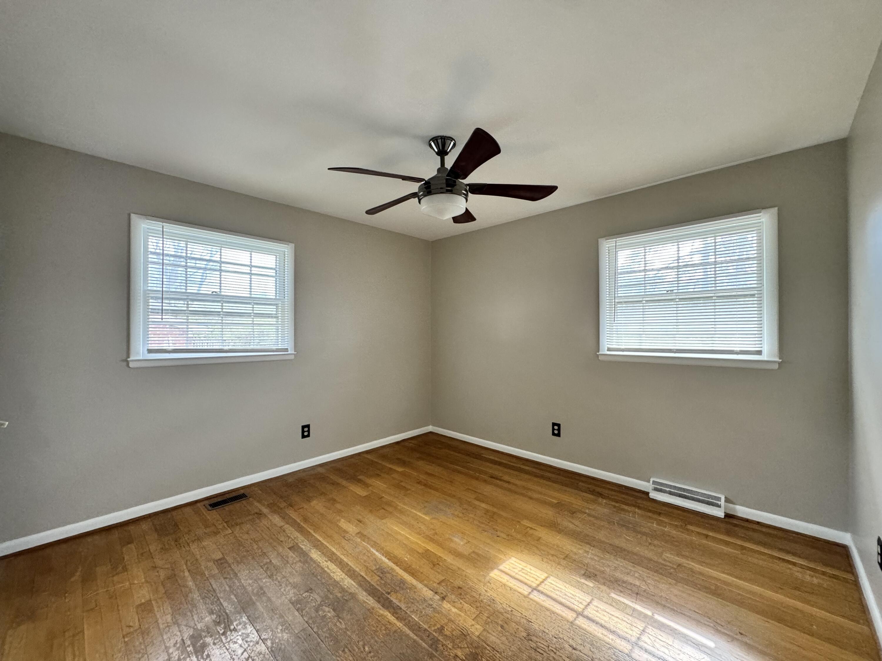 2156 Violet Road Lexington, KY 40504 - Photo 24 of 45 IMG_7848