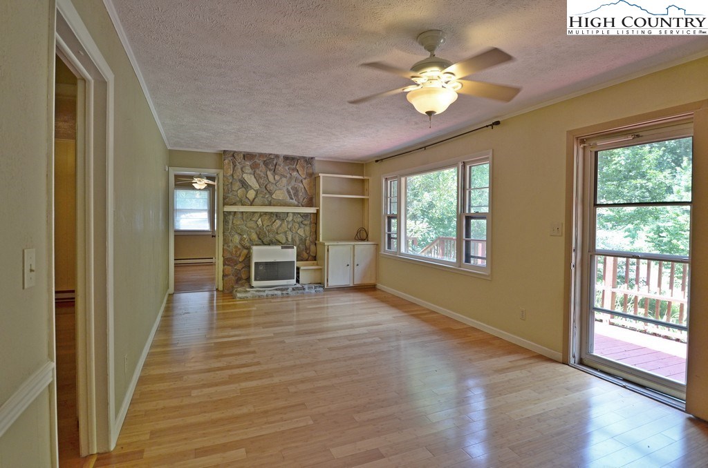 370 Homespun Hills Road Boone, NC 28607 - Photo 3 of 26 Gallery Image 3