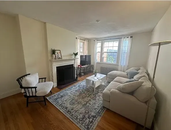$3,800 | 31 Concord Avenue, Unit 19, Cambridge, MA 02138