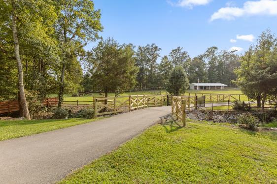 1024 Banther Road Southwest McDonald, TN 37353 - Photo 2 of 38 Banther Entry