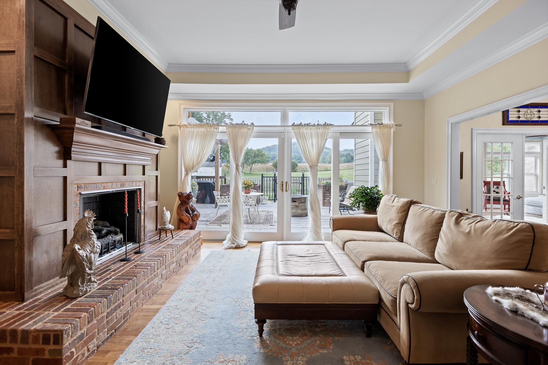 1024 Banther Road Southwest McDonald, TN 37353 - Photo 8 of 38 Banther Living Room 1