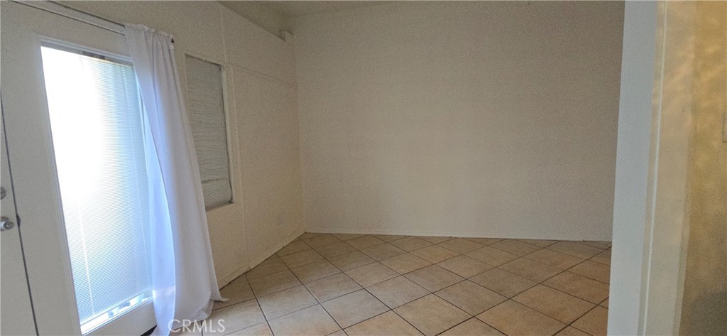 44470 San Pablo Avenue Palm Desert, CA 92260 - Photo 13 of 17 a view of a room