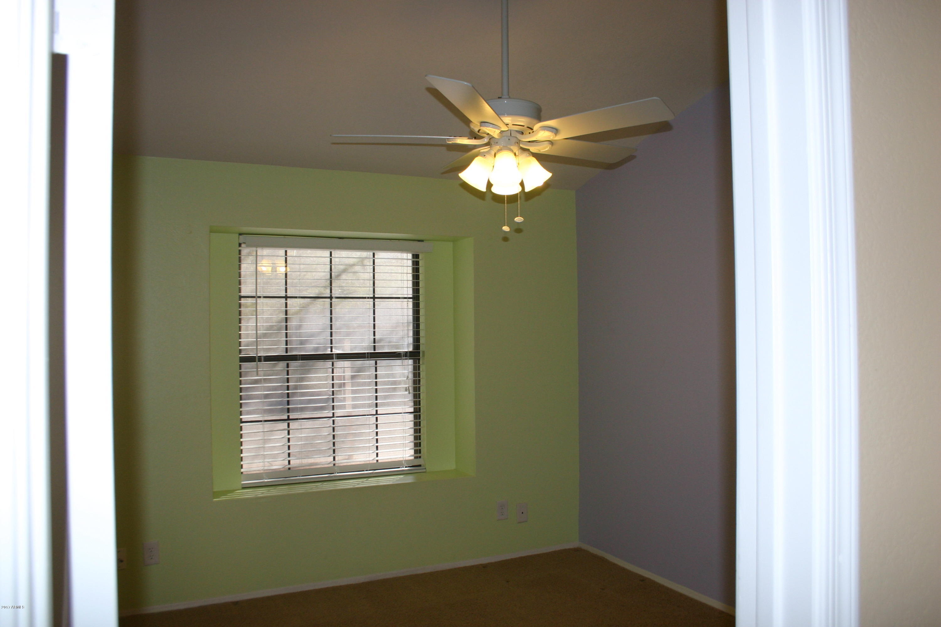2642 East Rockledge Road Phoenix, AZ 85048 - Photo 16 of 26 2017-01-26 15.07.58