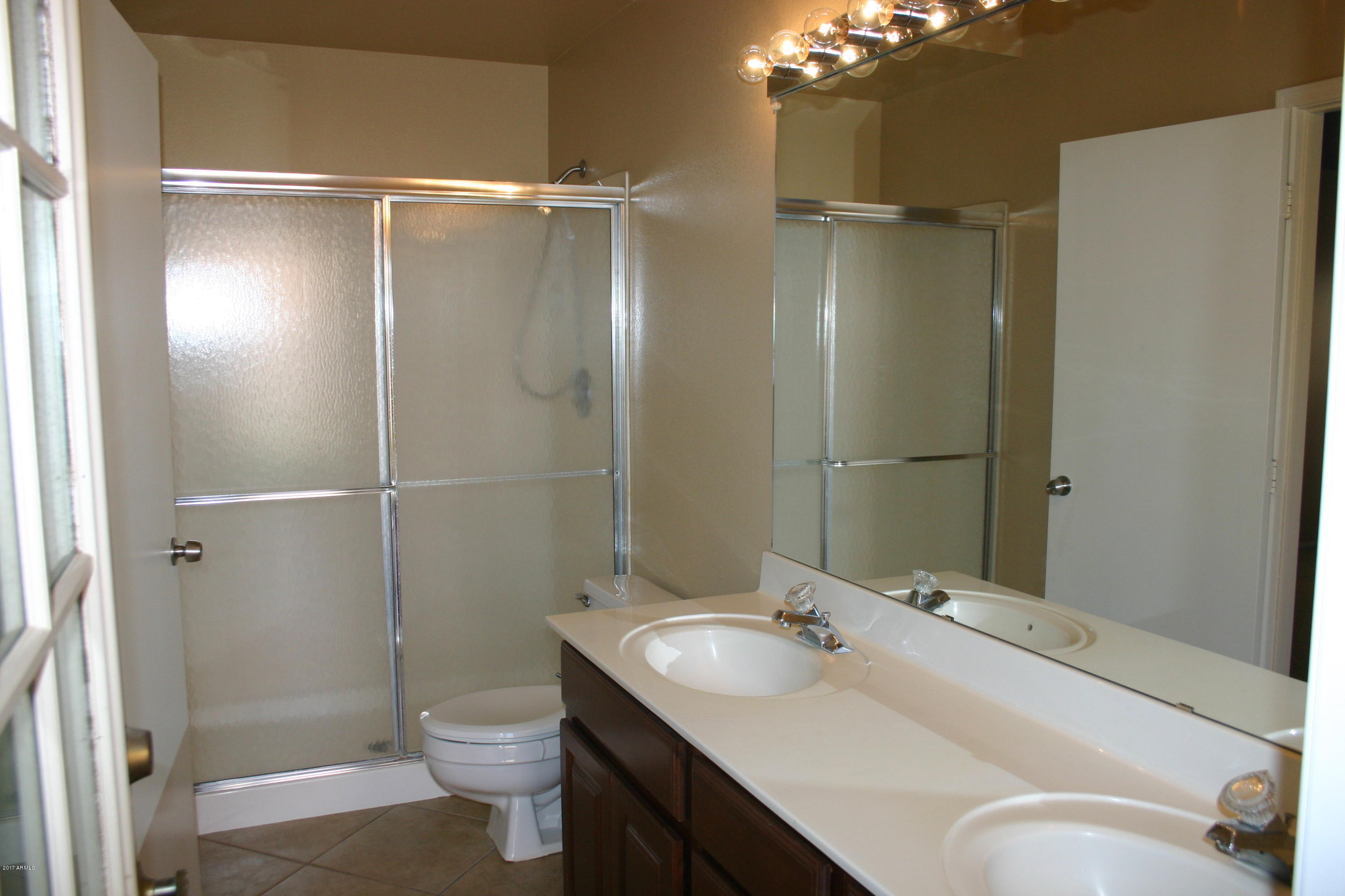 2642 East Rockledge Road Phoenix, AZ 85048 - Photo 22 of 26 2017-01-26 15.03.44