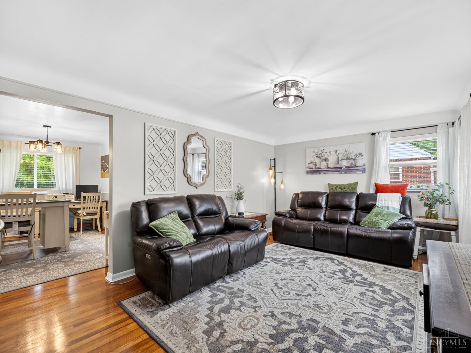 9326 Ranchill Drive Cincinnati, OH 45231 - Photo 2 of 48 Gallery Image 2