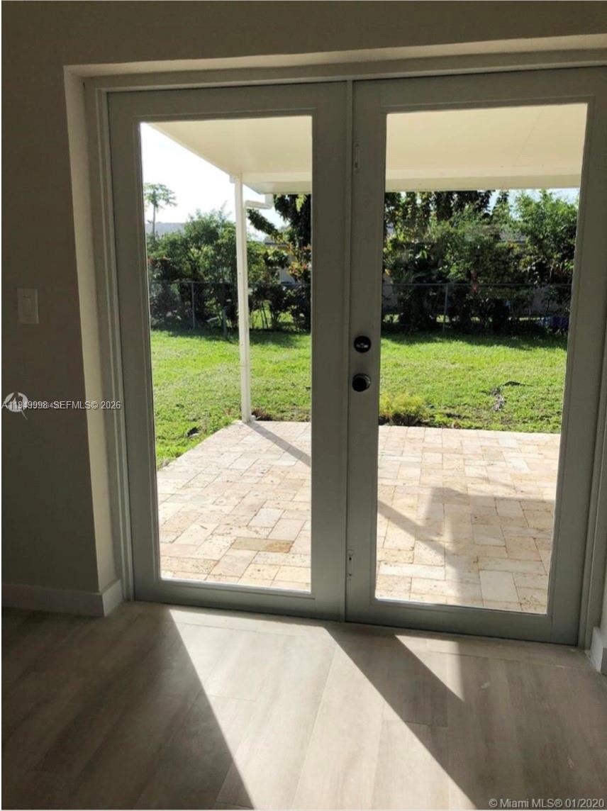 9620 Southwest 78th Street Miami, FL 33173 - Photo 10 of 13