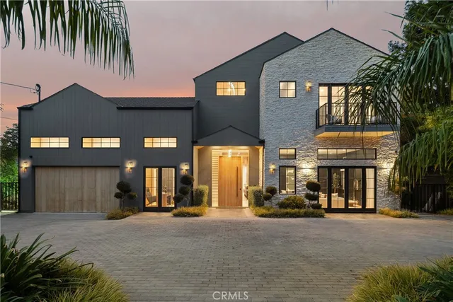 $5,199,000 | 20511 Wells Drive, Woodland Hills, CA 91364