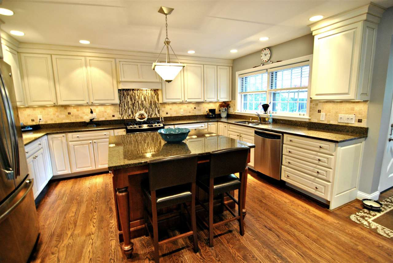 718 Dudley Road Fort Mitchell, KY 41017 - Photo 11 of 30
