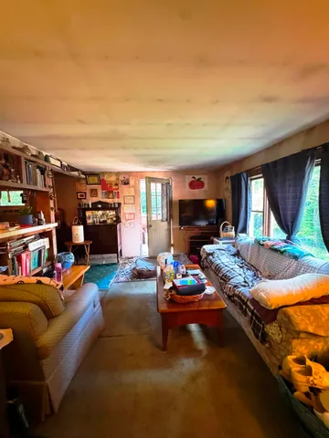 $210,000 | 686 Wing Road, Bethlehem, NH 03574