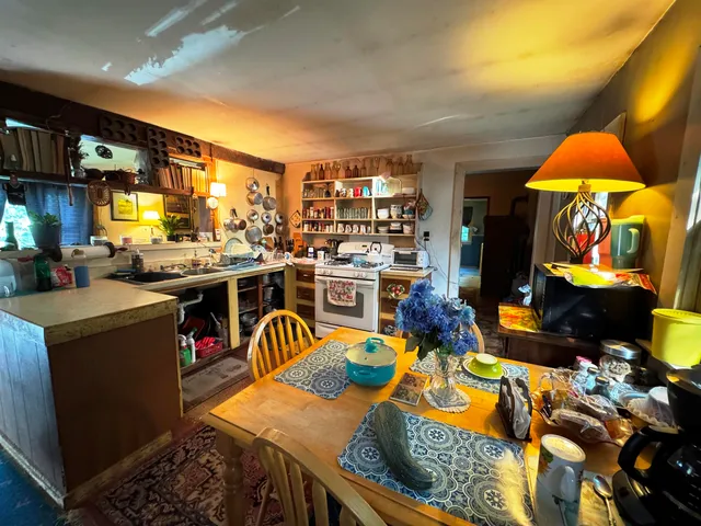 $210,000 | 686 Wing Road, Bethlehem, NH 03574