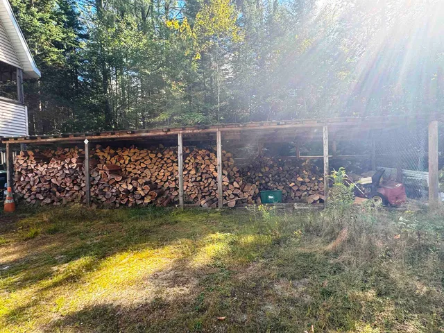 $210,000 | 686 Wing Road, Bethlehem, NH 03574