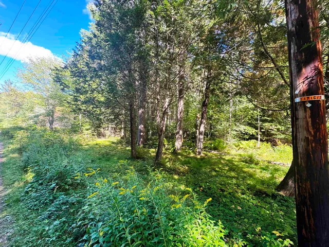 $210,000 | 686 Wing Road, Bethlehem, NH 03574