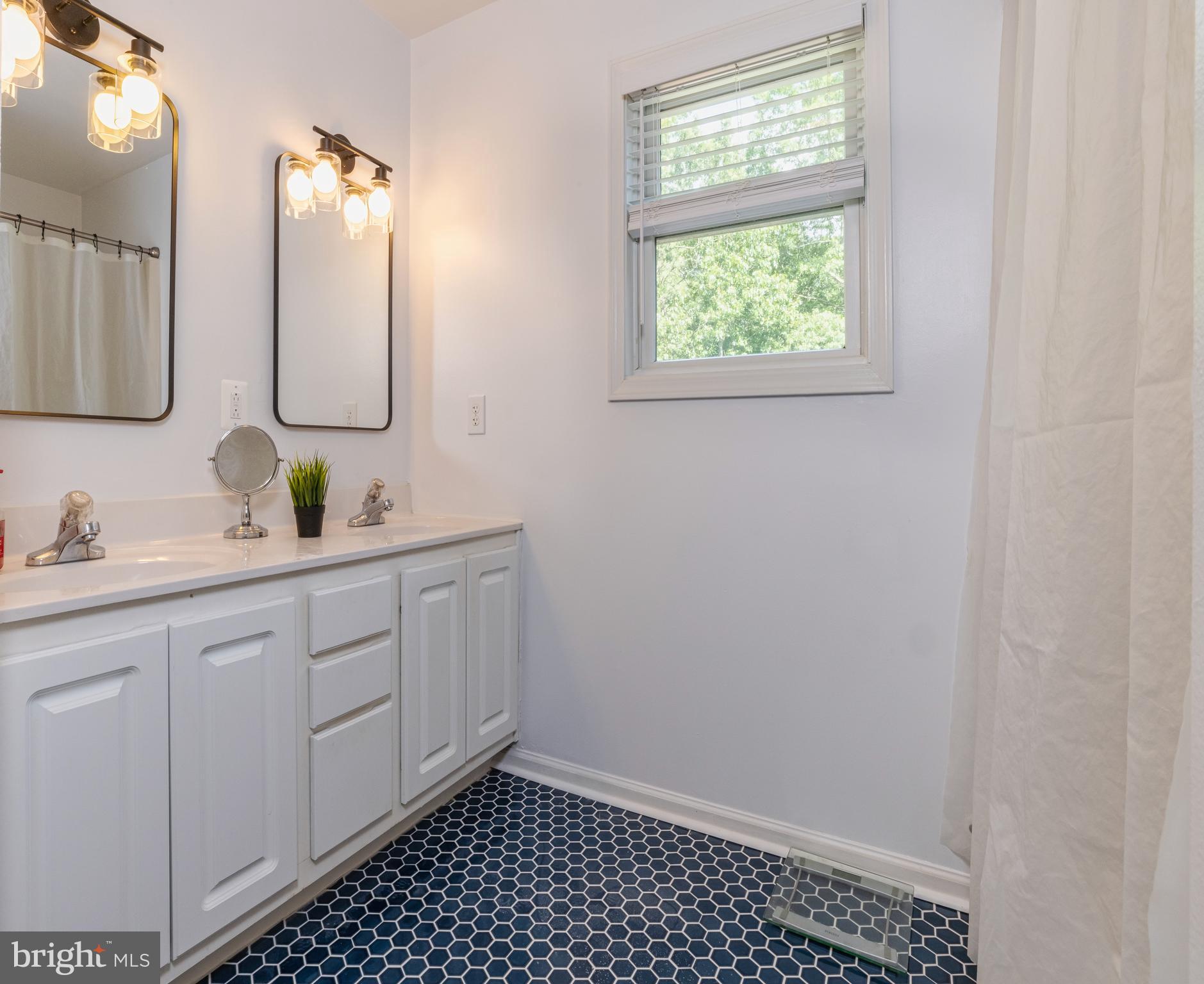 1475 Elwood Road Egg Harbor City, NJ 08215 - Photo 22 of 40