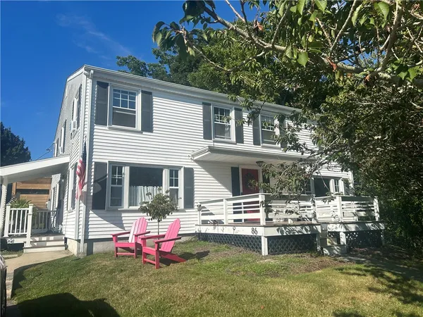 $3,600 | 84 Kay Boulevard, Newport, RI 02840