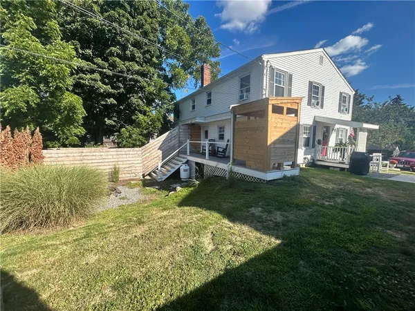 $3,600 | 84 Kay Boulevard, Newport, RI 02840