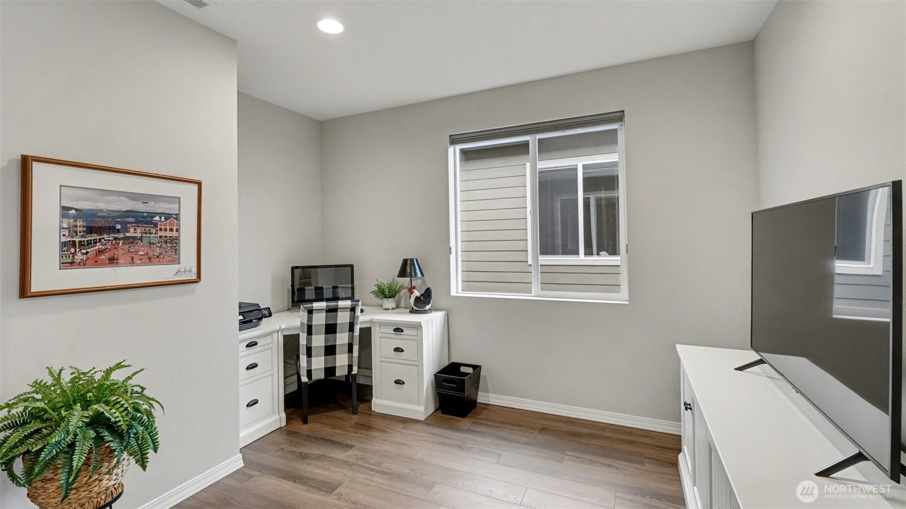 22606 Southeast 237th Street Maple Valley, WA 98038 - Photo 4 of 21