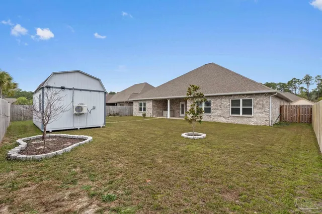 a view of a sky from a yard