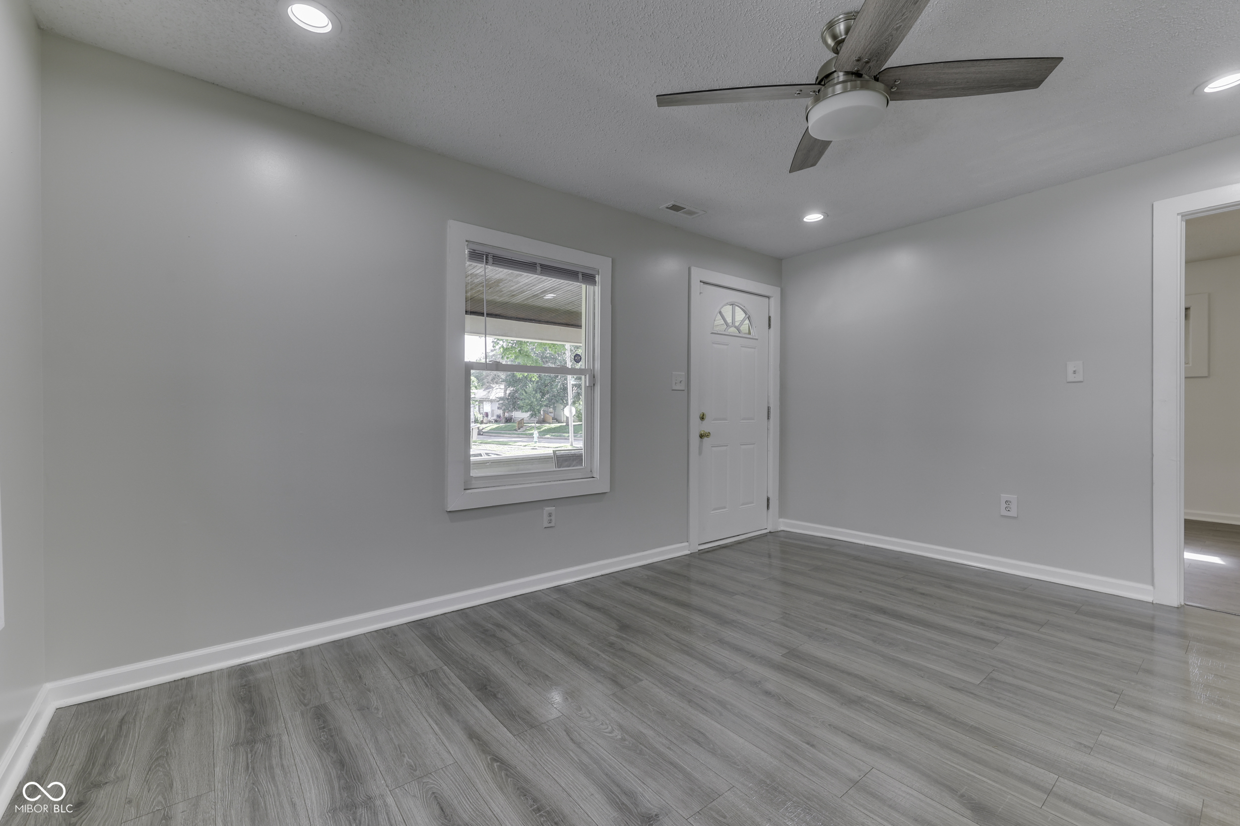 5133 Brookville Road Indianapolis, IN 46219 - Photo 14 of 50 Gallery Image 14